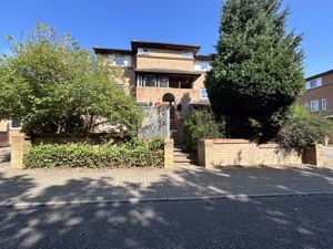 Photo 1- click for photo gallery